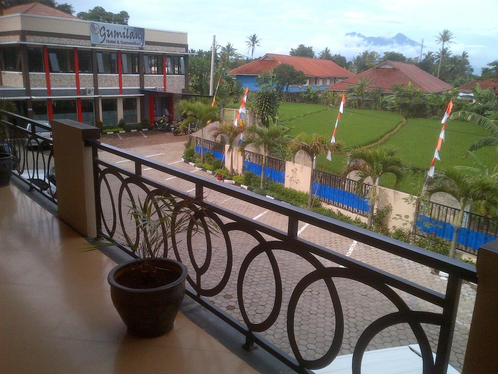 Gumilang Hotel Bogor Exteriör bild