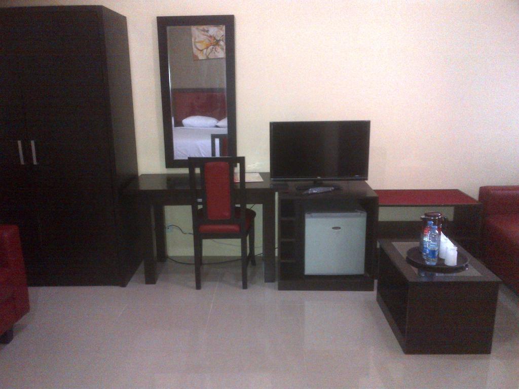 Gumilang Hotel Bogor Rum bild