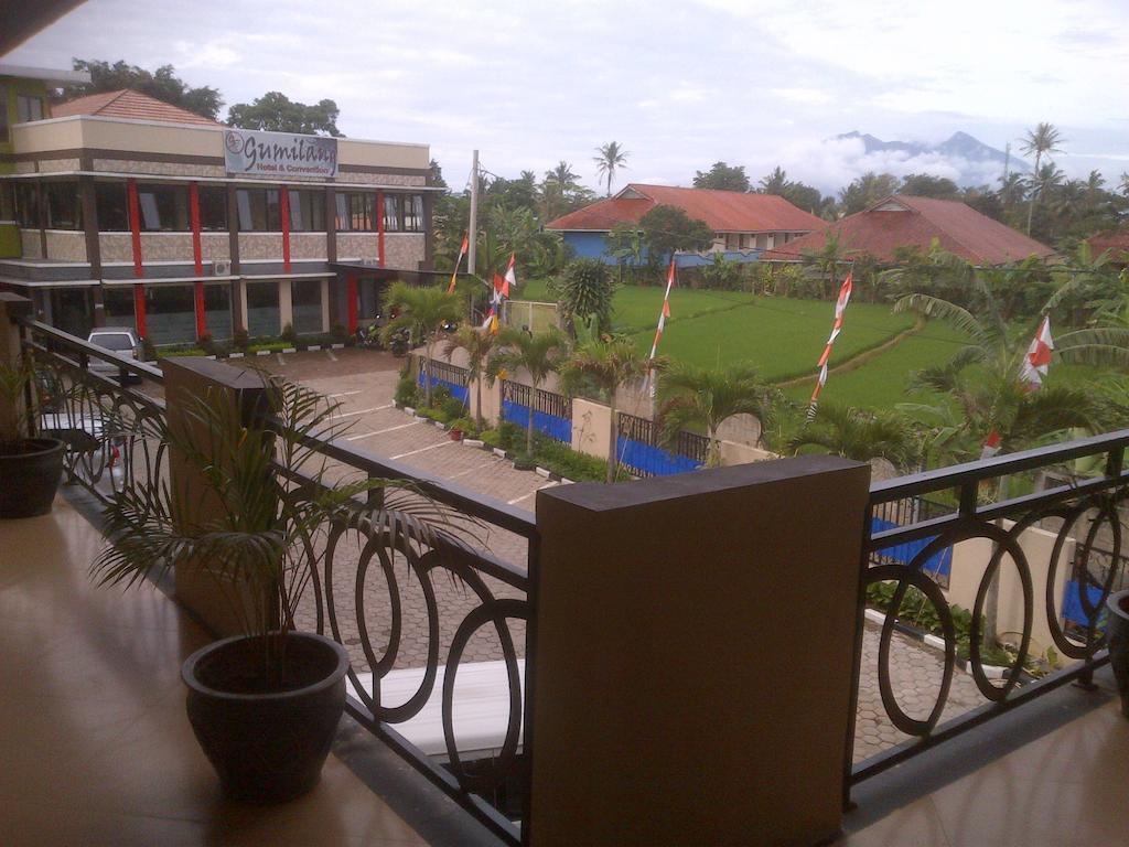 Gumilang Hotel Bogor Rum bild